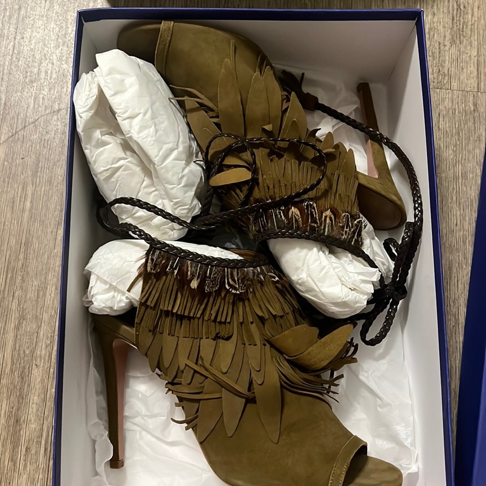BNWT aquazzura heels suede tassels feathers size 37